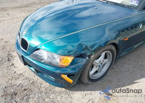 1996 BMW Z3 1.9 из США, поврежденный, VIN 4USCH7325TLB76067